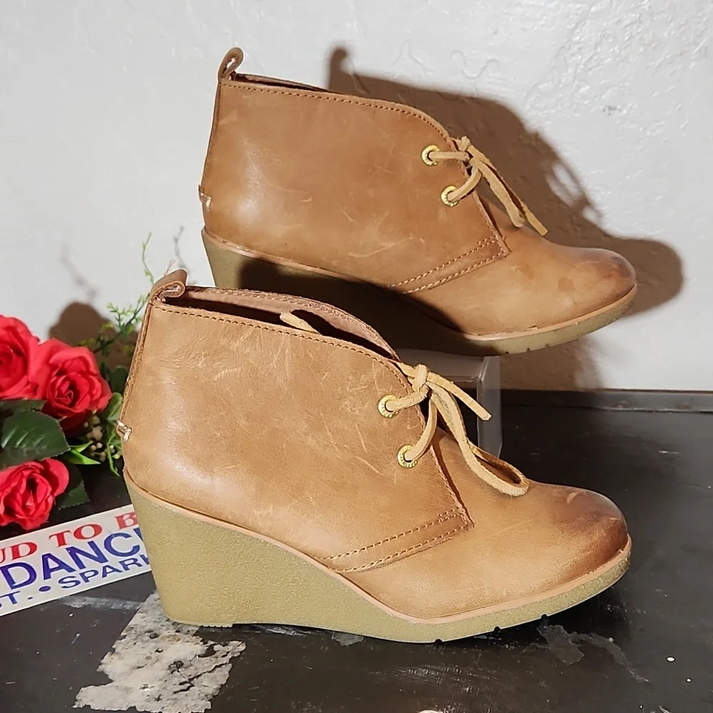 SPERRY Women's Harlow Burnished Leather Wedge Bootie 6
